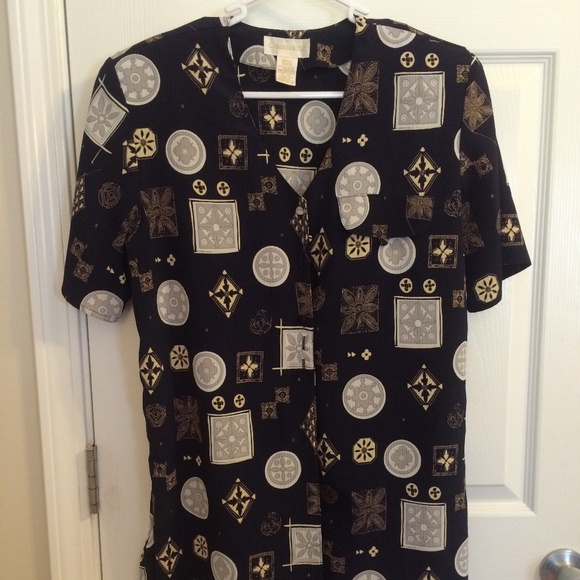 Geometric Print Black Blouse - Picture 1 of 4